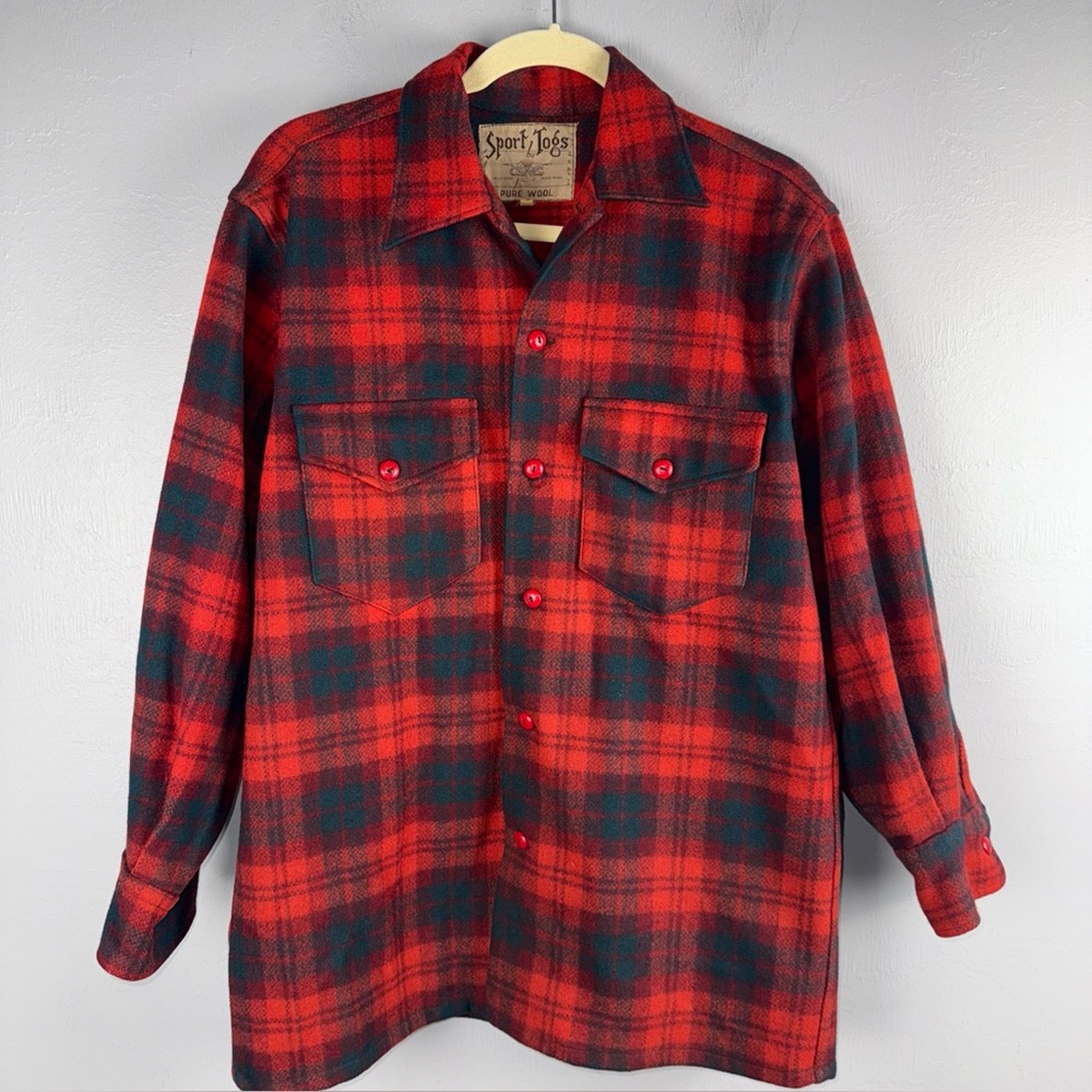 Vintage Sport Togs Shirt Men’s Small Red Plaid Wool Button Up Lumberjack *READ
